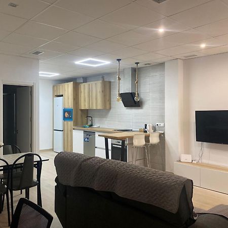 Planta Baja Moderna Y Nueva A Estrenar En El Centro Ciudad 2 Habitaciones Y 2 Banos Elche Exterior foto